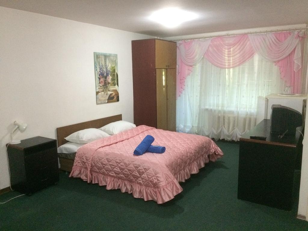 Mini Hotel Vesna Dnipro Zimmer foto